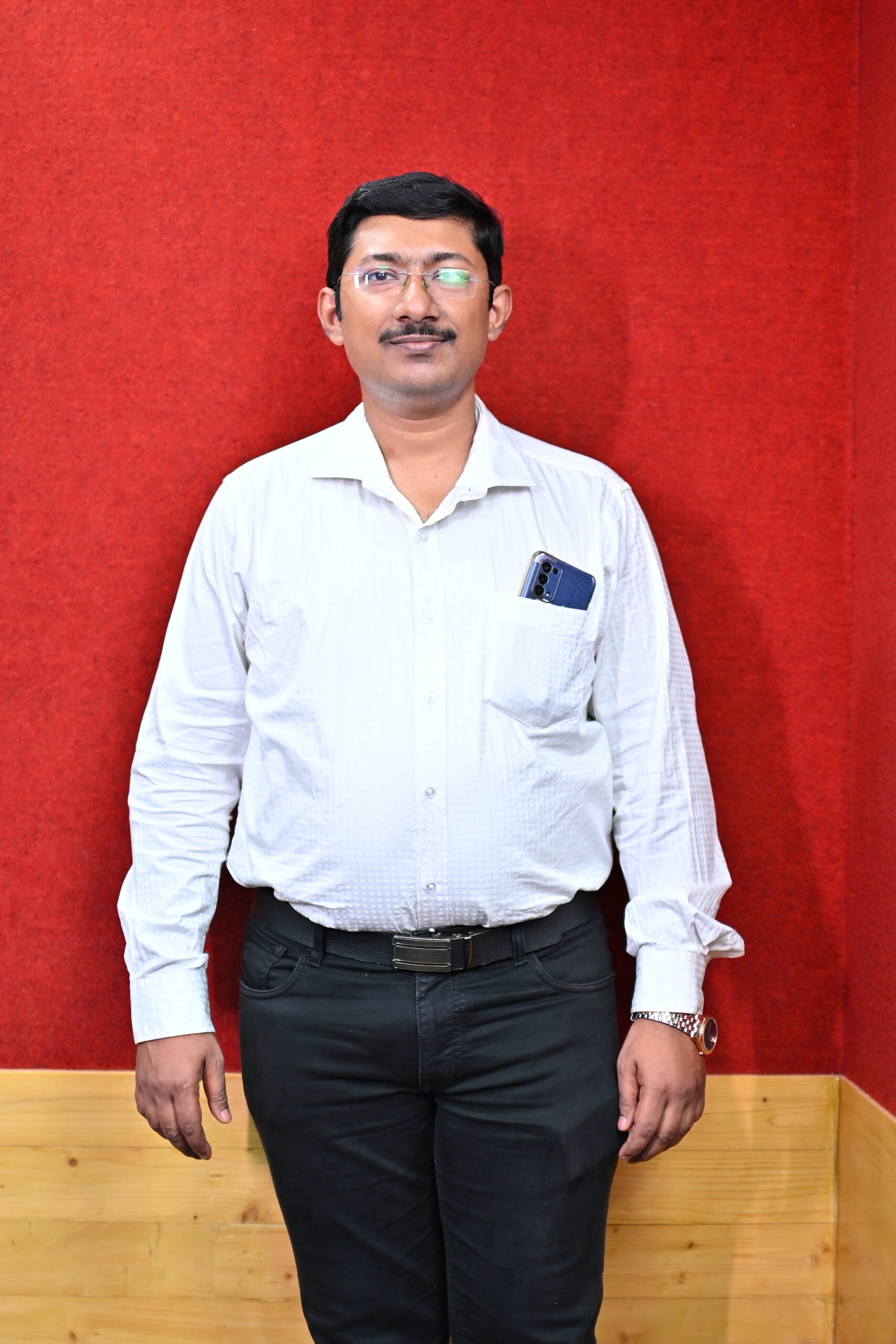 Dr. Diptanshu Das (MD)